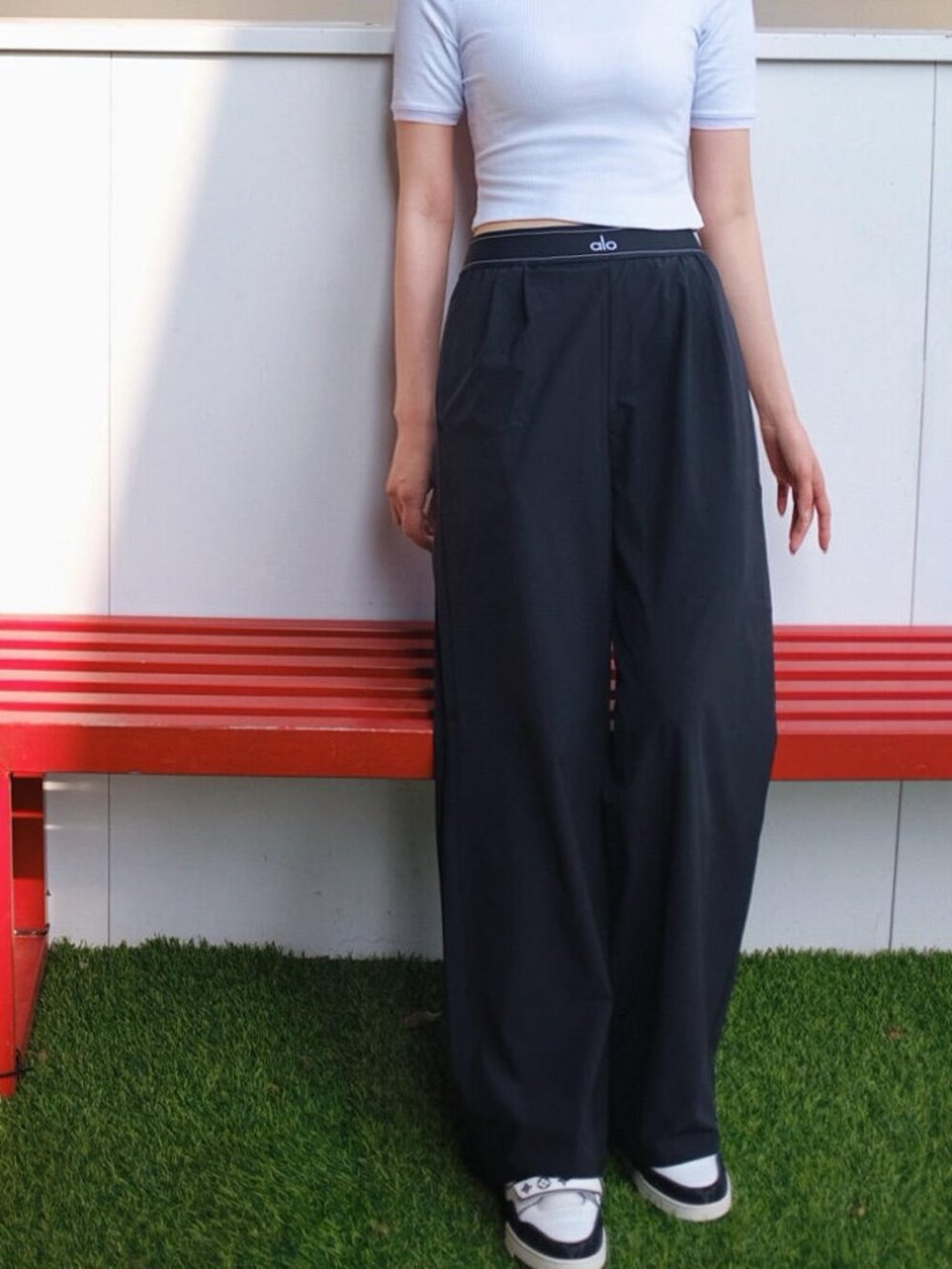 NWT💎ALO Yoga Black Suit Up Pants👩‍🎨Wide Leg 30-inch inseam Regular Fit